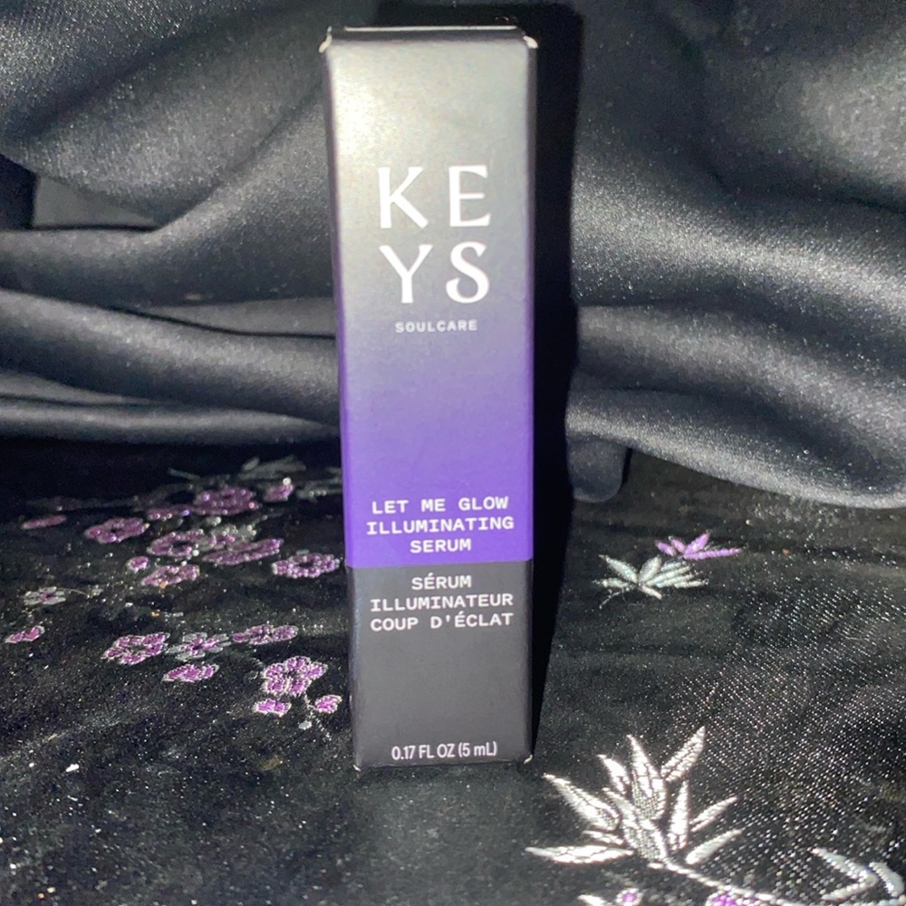 🎄Keys Let Me Glow Illuminating Serum